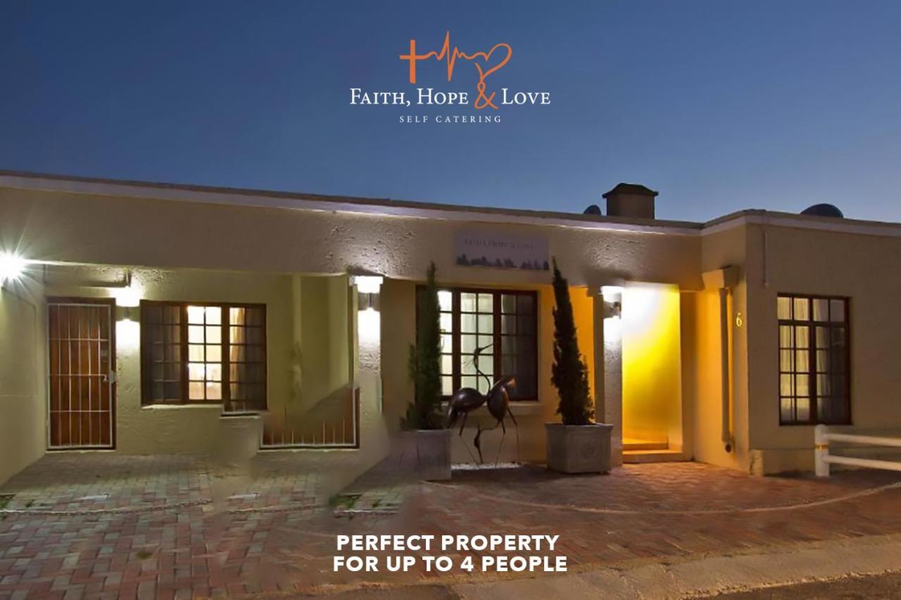 Faith, Hope & Love Self Catering Port Elizabeth Exteriér fotografie