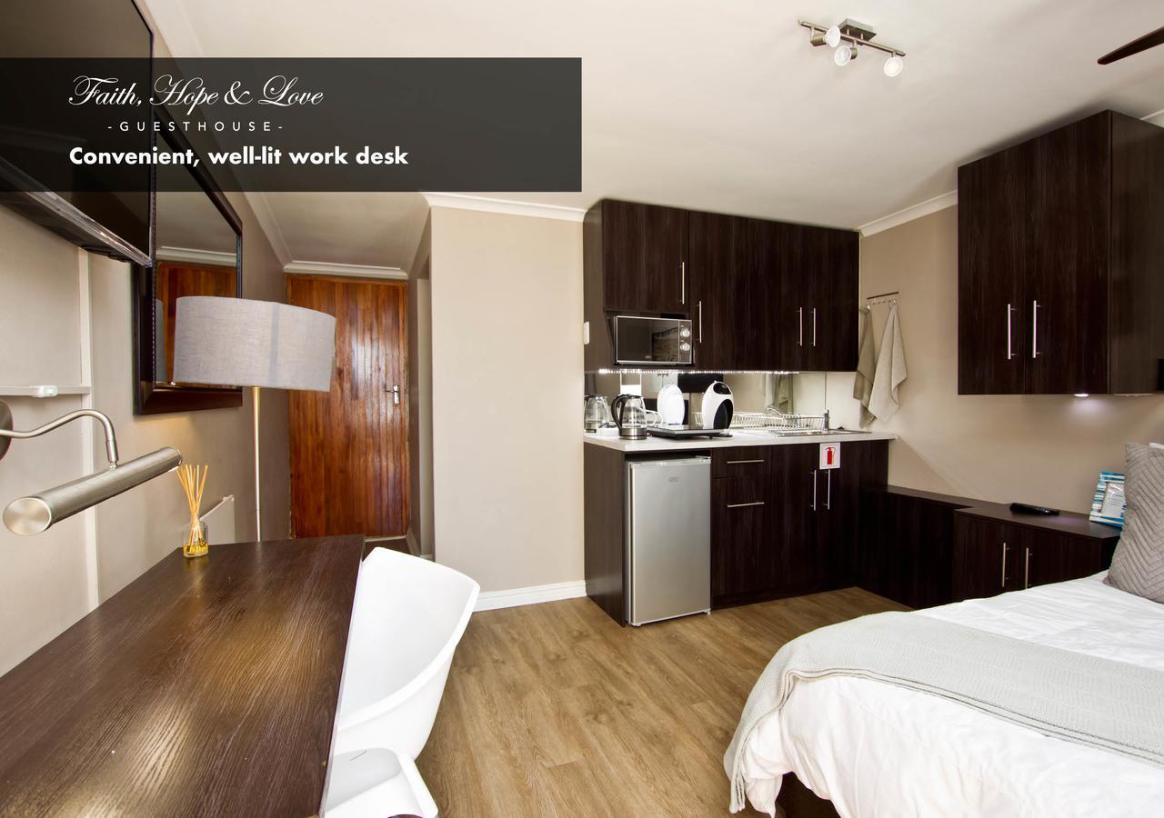 Faith, Hope & Love Self Catering Port Elizabeth Exteriér fotografie